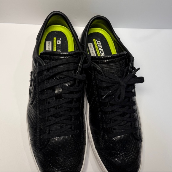 Converse Black Textured Men's Sneakers - Picture 4 of 8